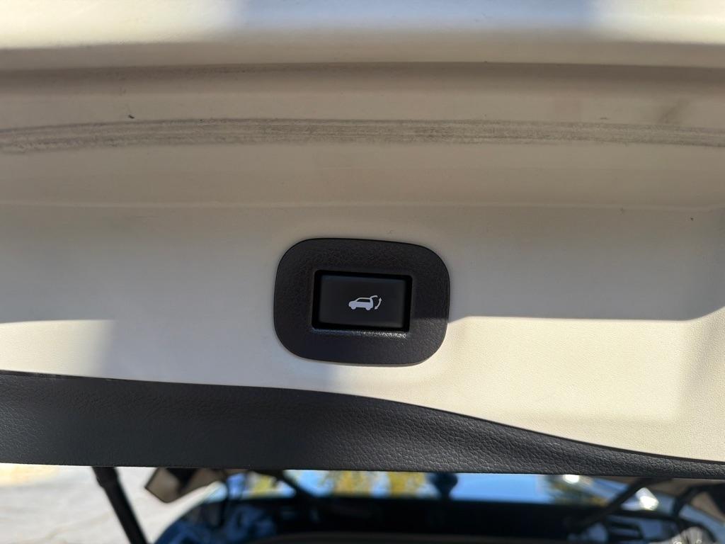 Nissan Rogue SV 4D SUV AWD 2019
