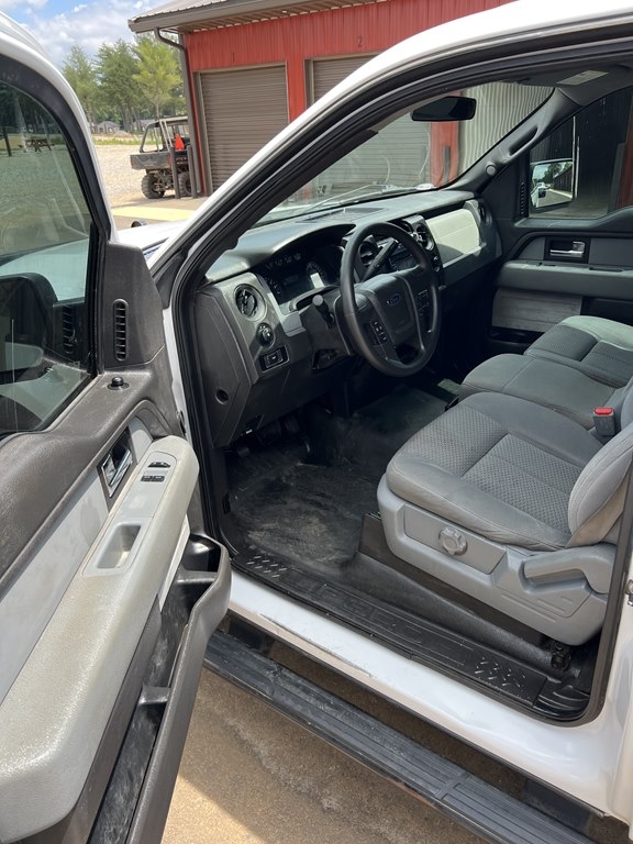 Ford F-150 XL 8-ft. Bed 4WD 2014