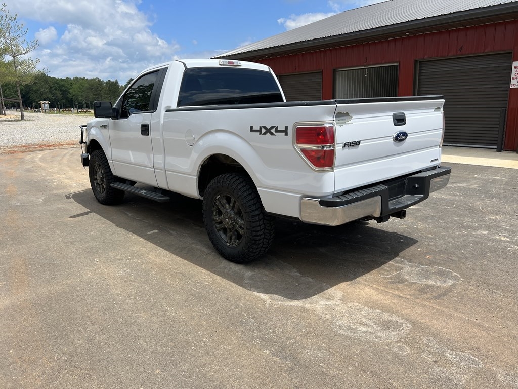 Ford F-150 XL 8-ft. Bed 4WD 2014