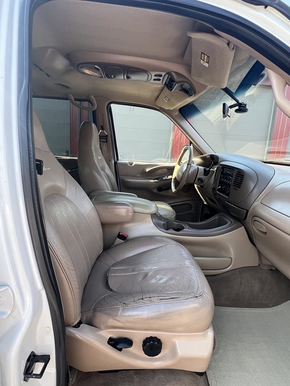 Ford Expedition XLT 4WD 1997