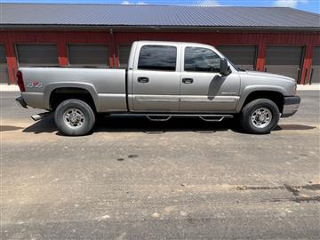 2003 Chevrolet Silverado 2500HD Crew Cab Short Bed 4WD