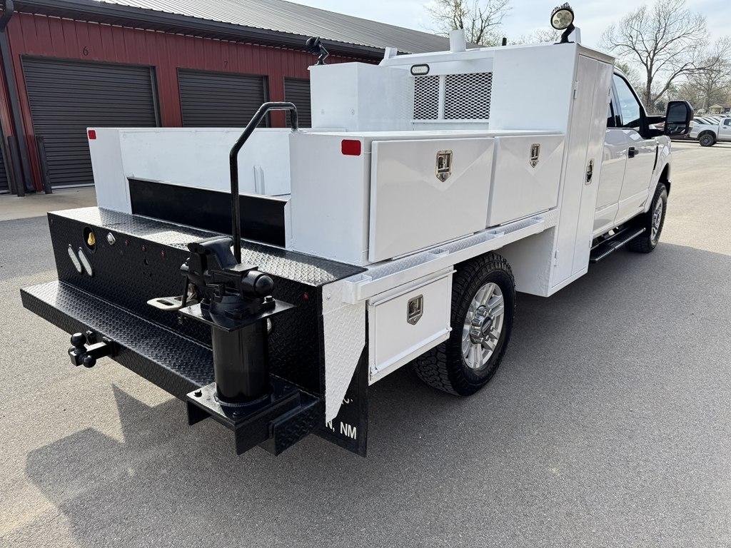 Ford F-350 SD XL SuperCab 4WD 2019