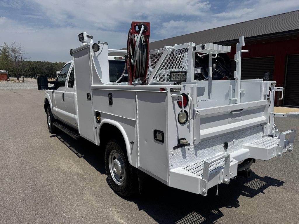 Ford F-250 SD XL SuperCab 4WD 2015