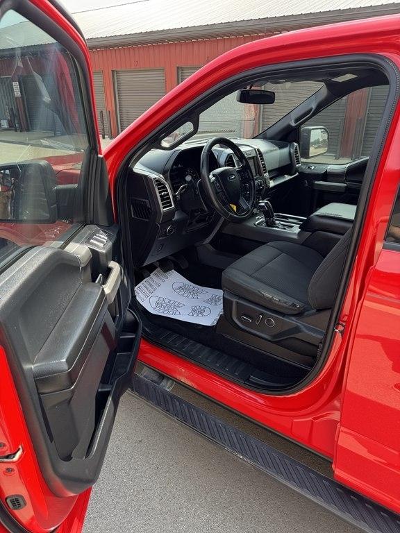Ford F-150 XL SuperCrew 6.5-ft. Bed 4WD 2017