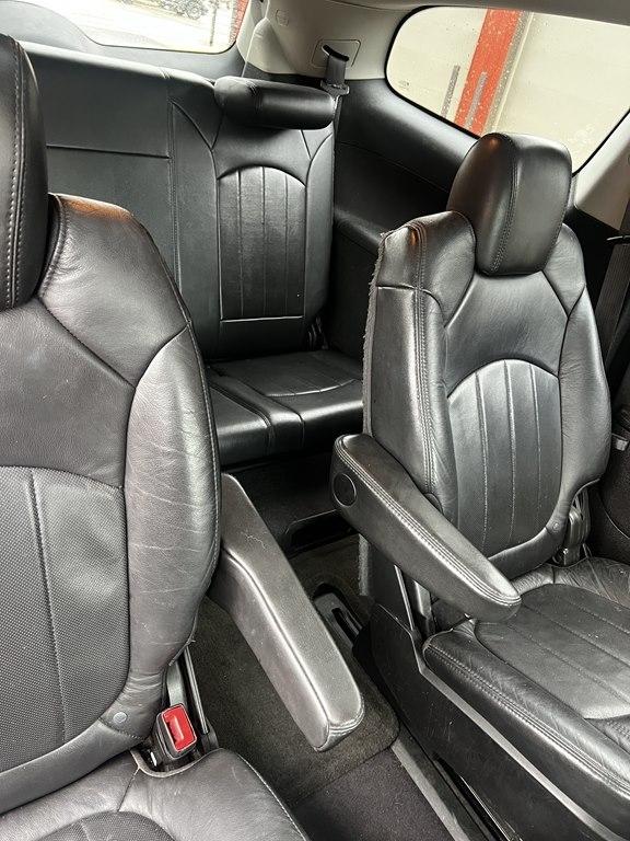 Buick Enclave CXL AWD 2010