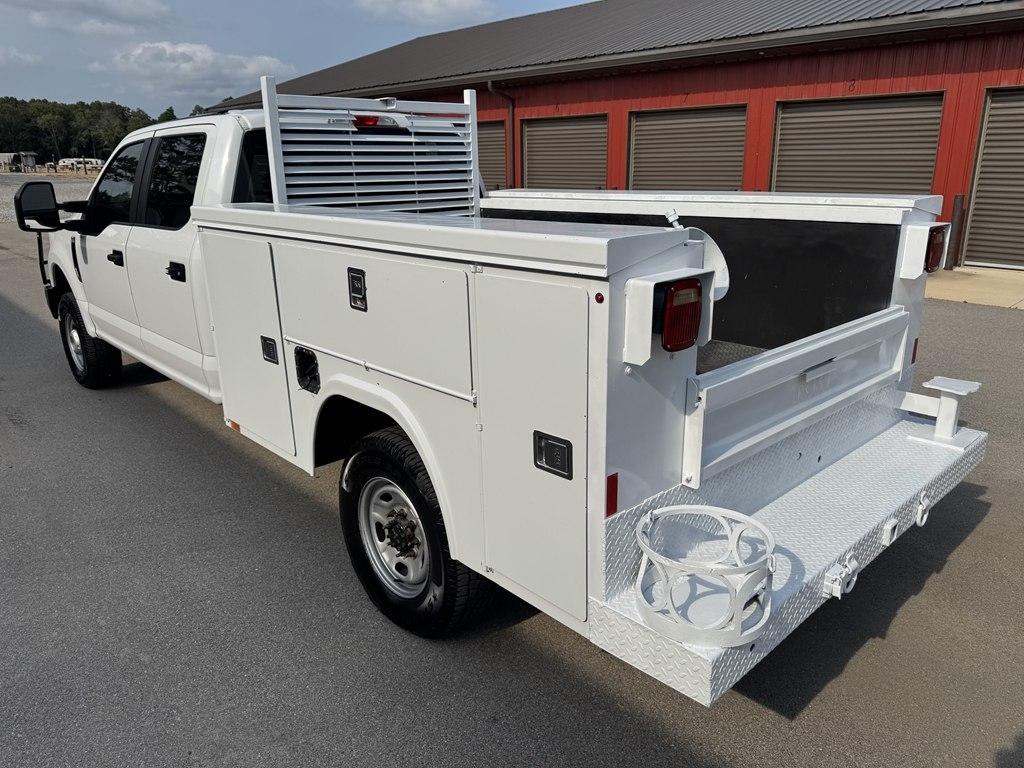 Ford F-250 SD XL Crew Cab 4WD 2017