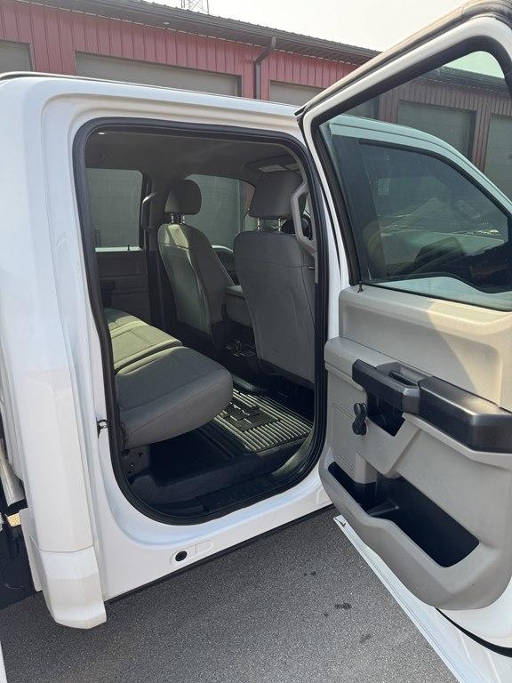 Ford F-250 SD XL Crew Cab 4WD 2017