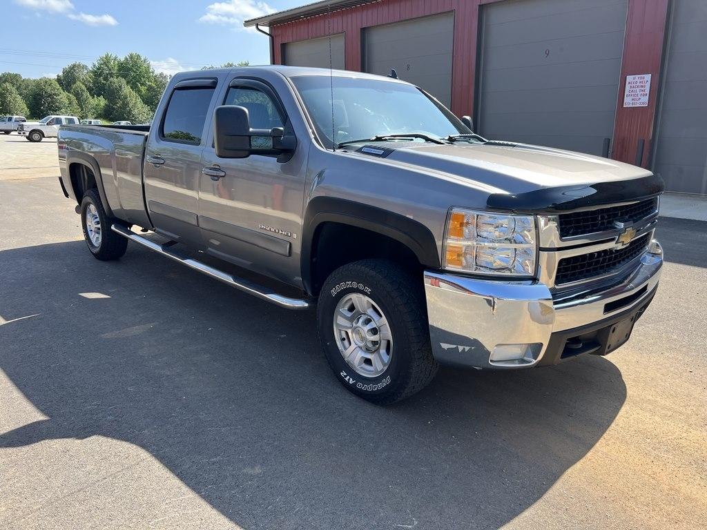Chevrolet Silverado 2500HD Work Truck Crew Cab Long Box 4WD 2008