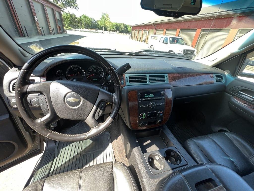 Chevrolet Silverado 2500HD Work Truck Crew Cab Long Box 4WD 2008