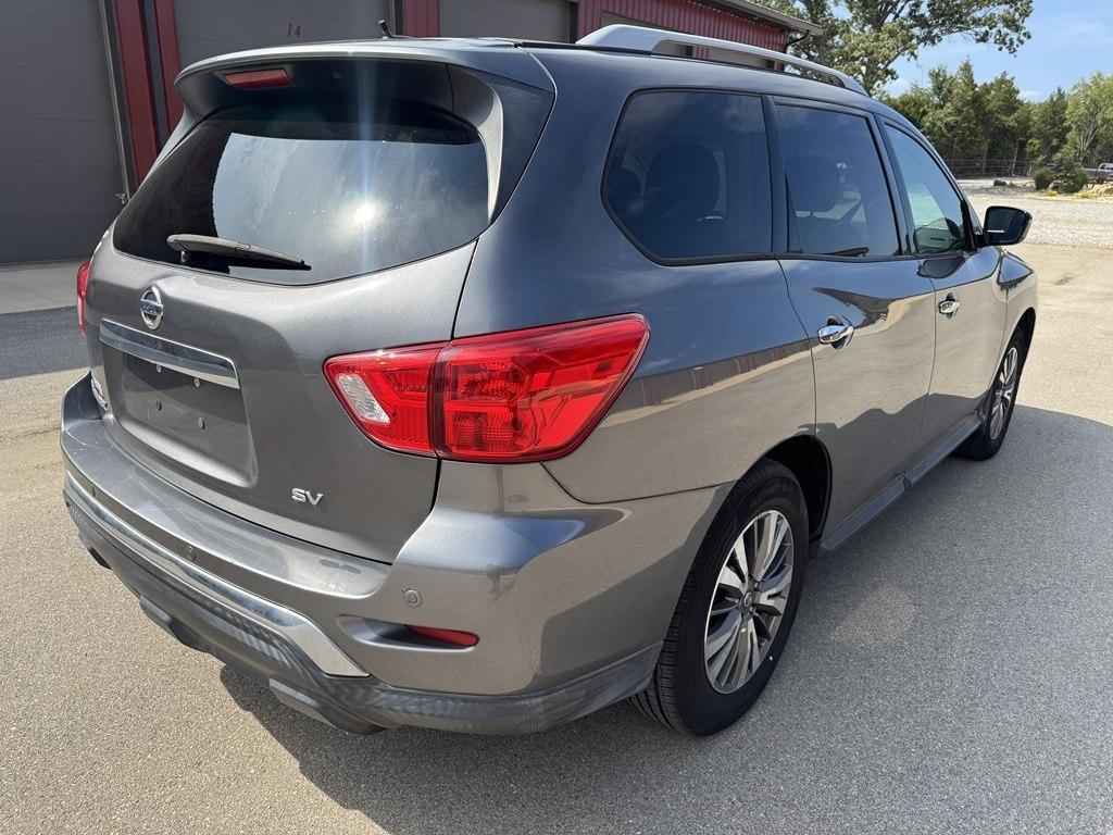Nissan Pathfinder S 2WD 2017