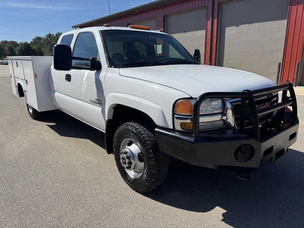 GMC Sierra Classic 3500 SL Ext. Cab 4WD DRW 2007
