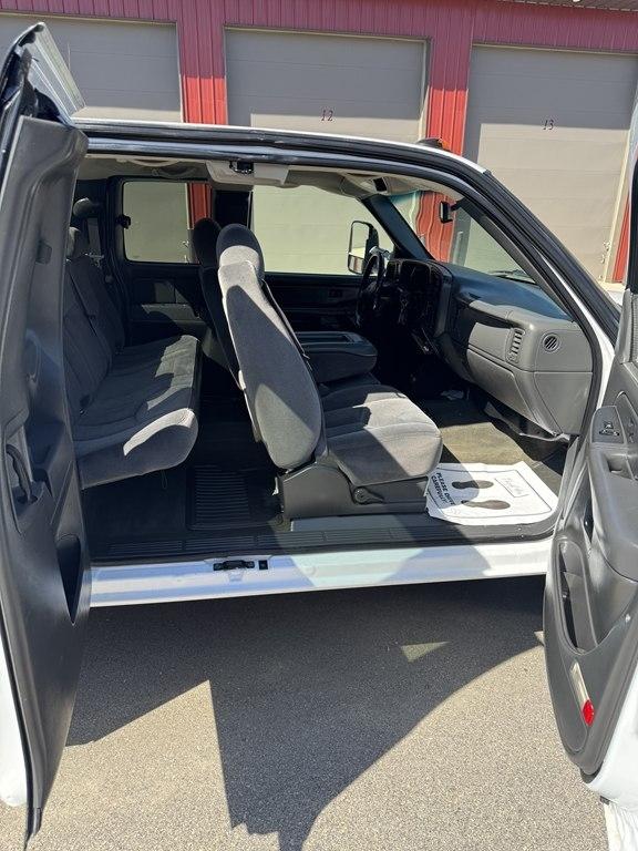 GMC Sierra Classic 3500 SL Ext. Cab 4WD DRW 2007