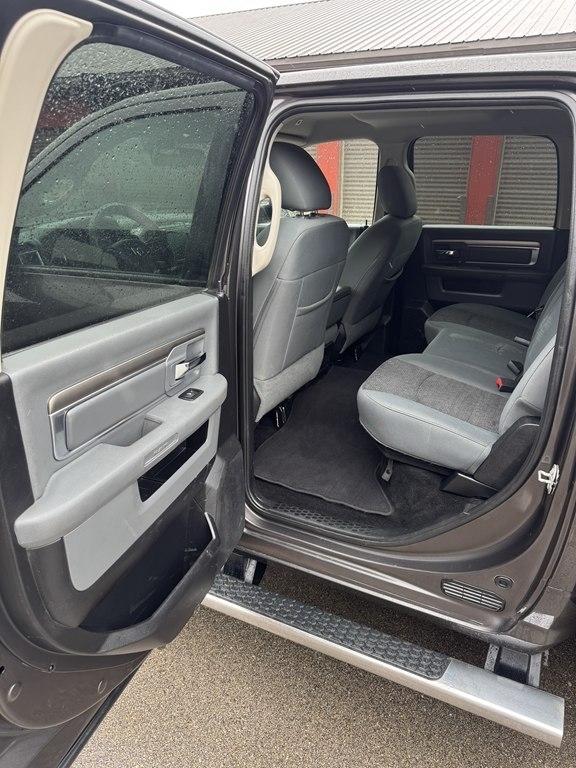 RAM 3500 SLT Crew Cab LWB 4WD 2017