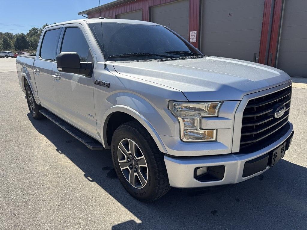 Ford F-150 XL SuperCrew 5.5-ft. Bed 2WD 2016