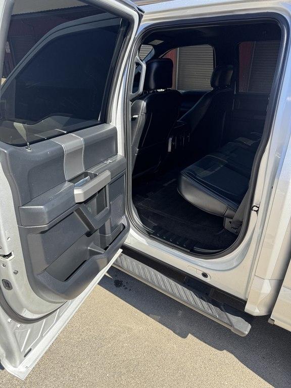 Ford F-150 XL SuperCrew 5.5-ft. Bed 2WD 2016