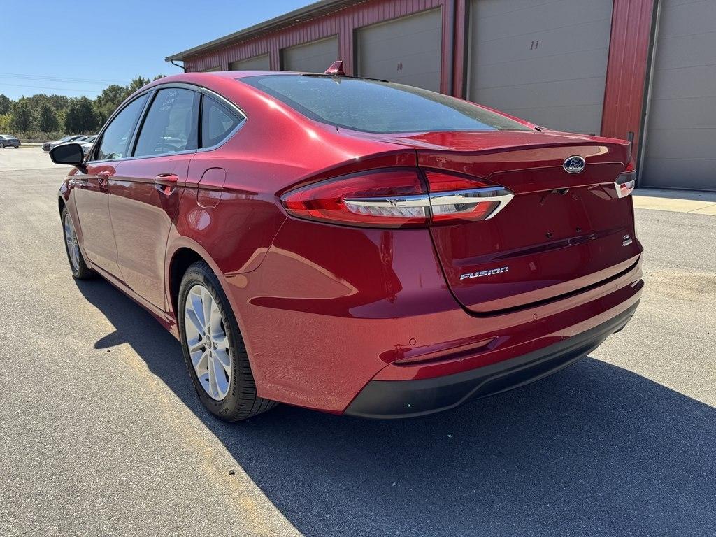 Ford Fusion SE 2020