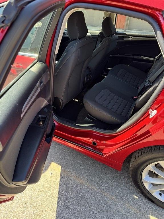 Ford Fusion SE 2020