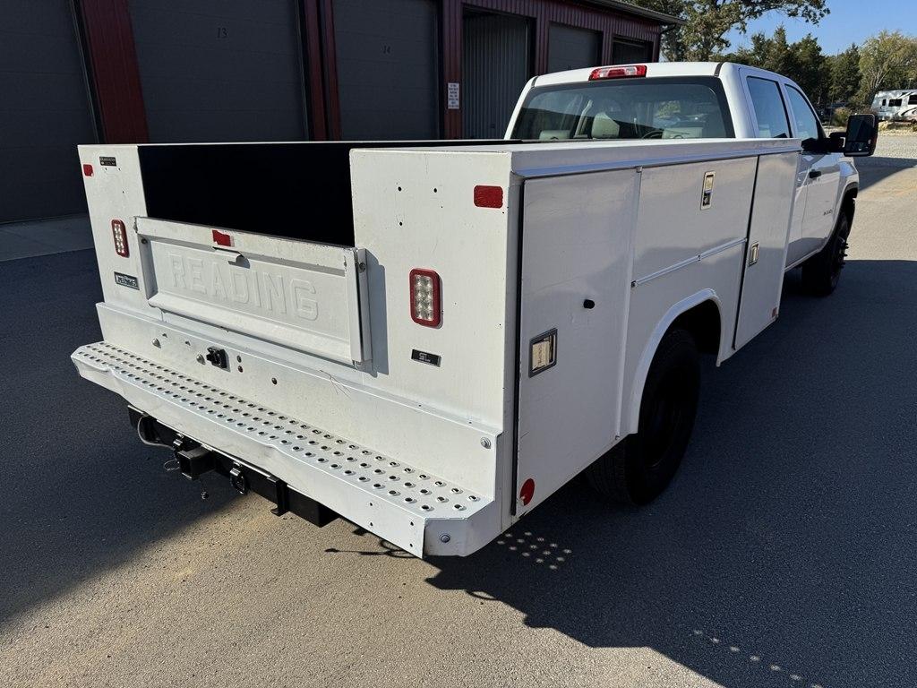 GMC Sierra 3500HD Base Crew Cab 2WD 2019
