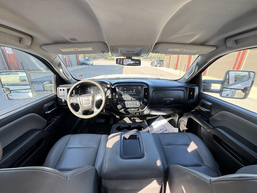 GMC Sierra 3500HD Base Crew Cab 2WD 2019