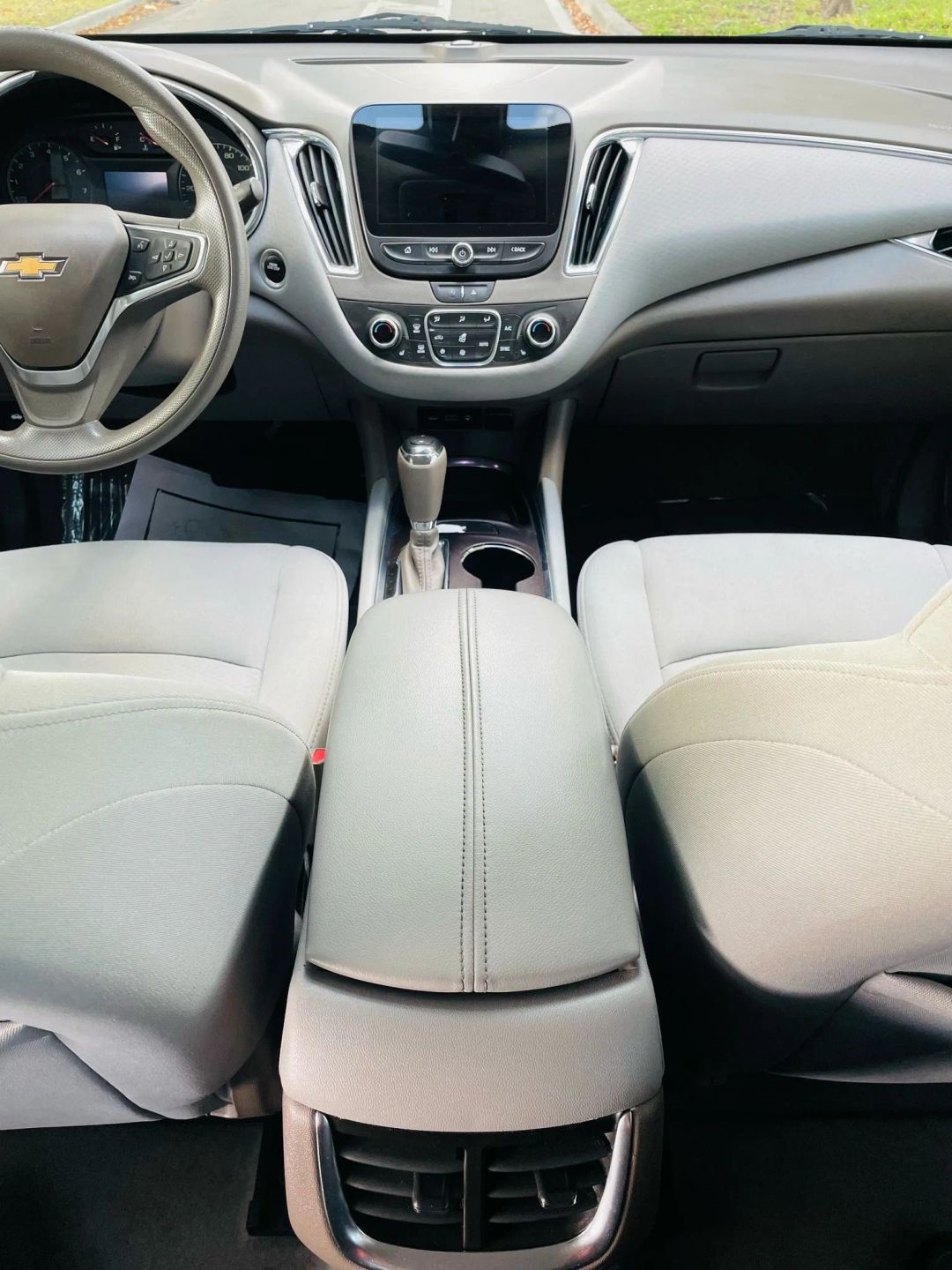 Chevrolet Malibu  2020