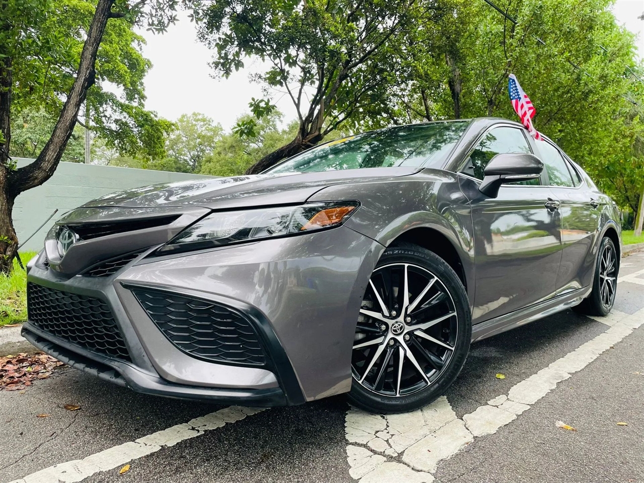 2023 Toyota Camry SE Sedan 4D