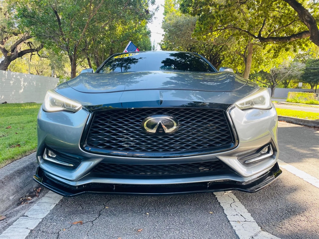 Infiniti Q60  2018