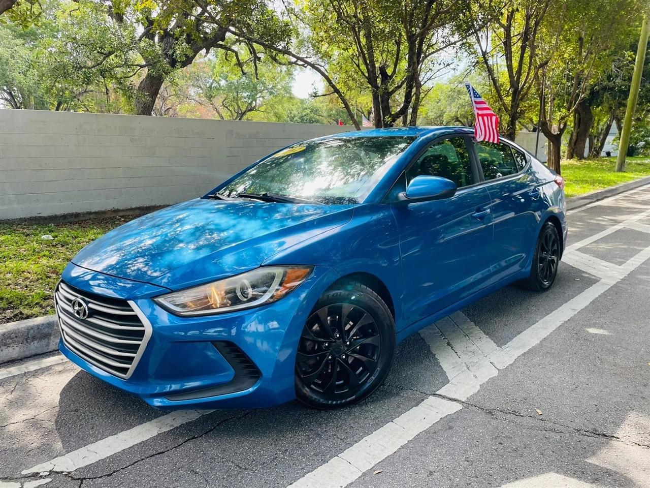 2017 Hyundai Elantra SE Sedan 4D
