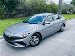 2025 Hyundai Elantra 