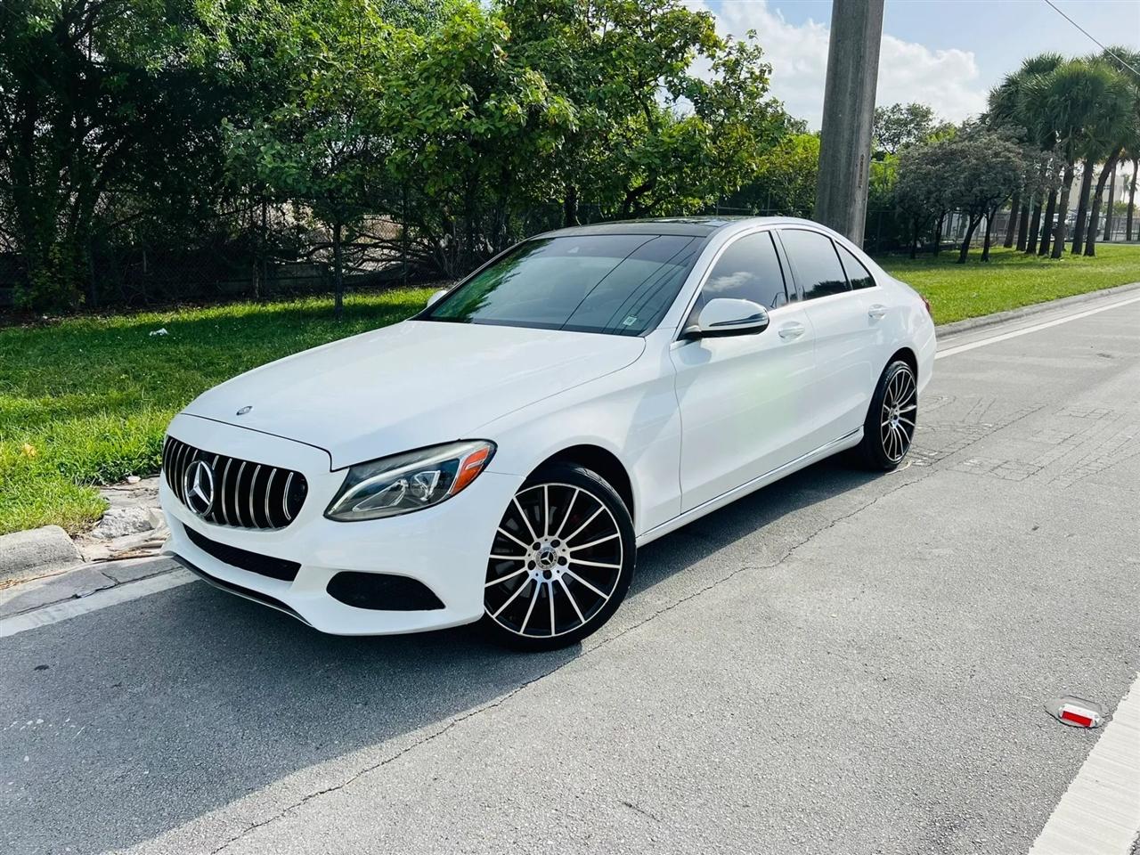 2017 Mercedes-Benz C-Class C 300 4MATIC Sedan 4D