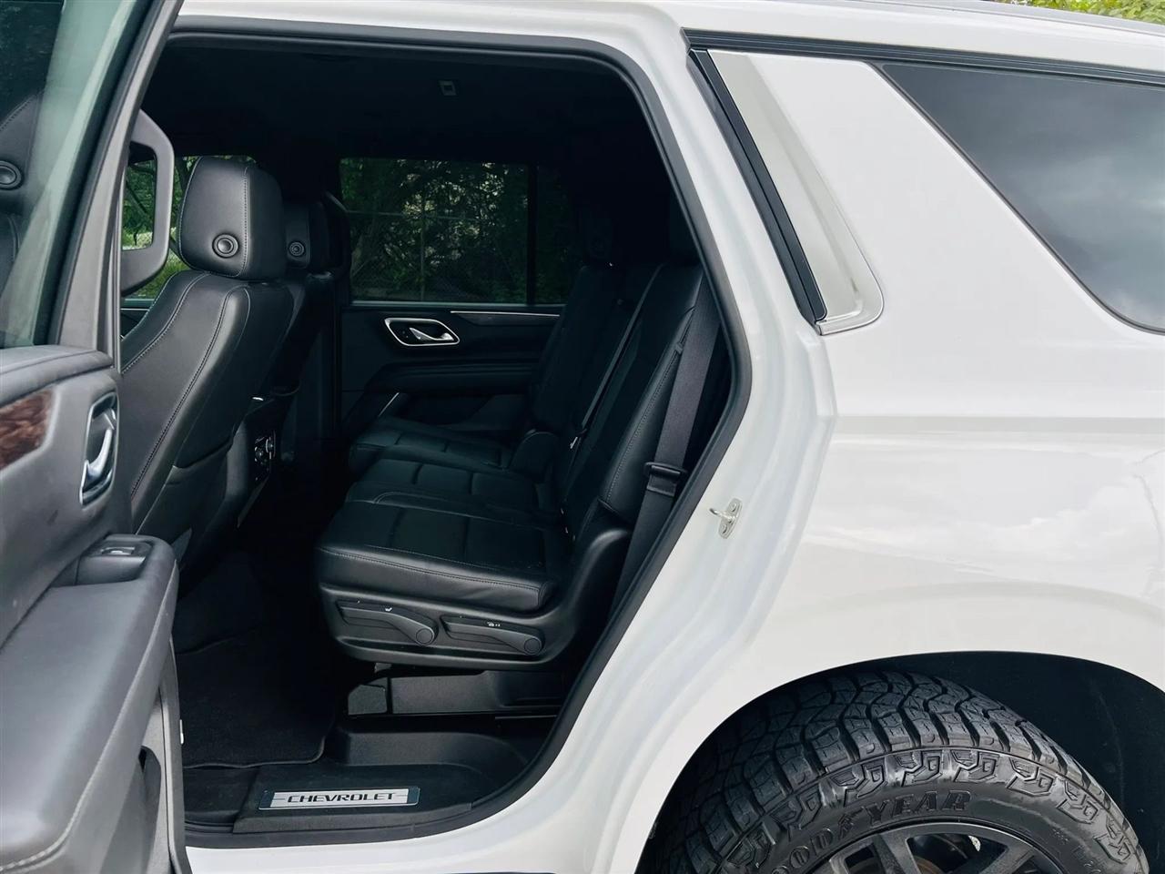 Chevrolet Tahoe photo 12