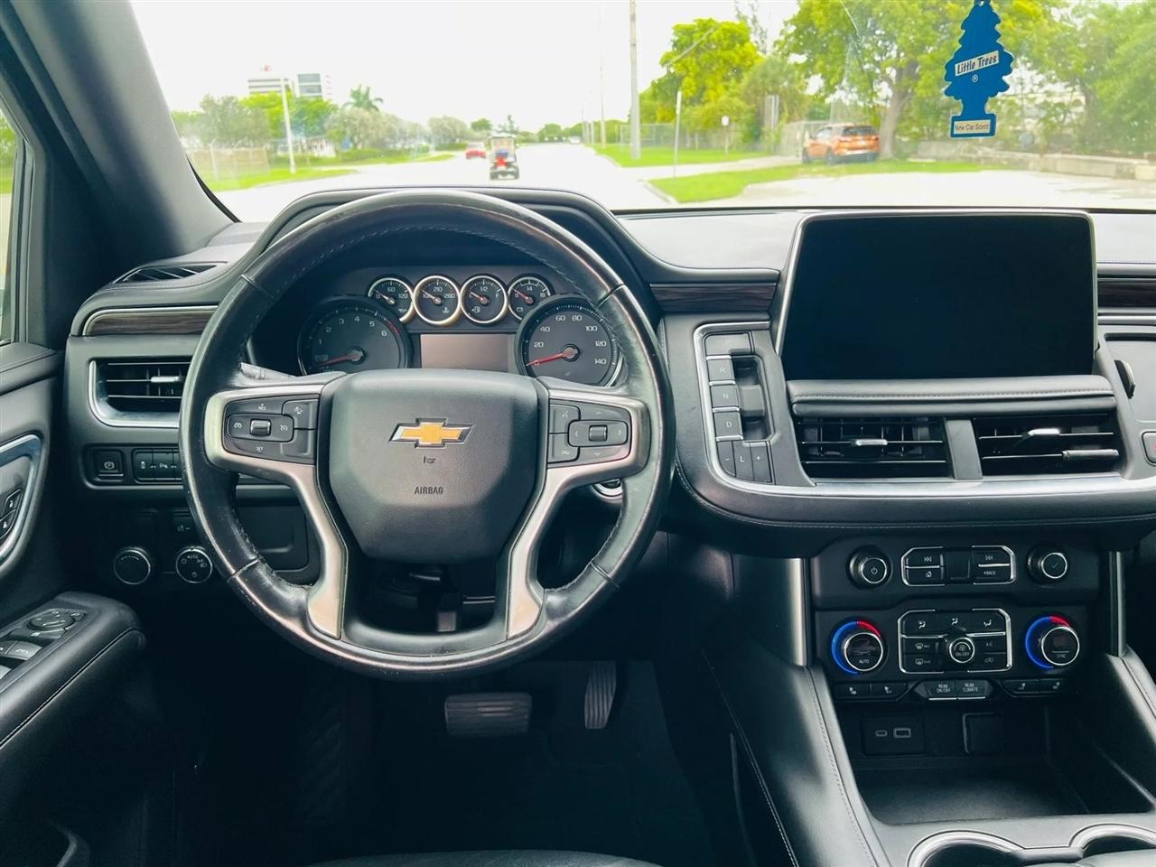 Chevrolet Tahoe photo 13