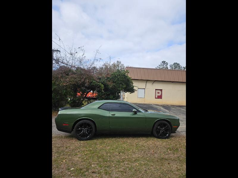 2018 Dodge Challenger SXT