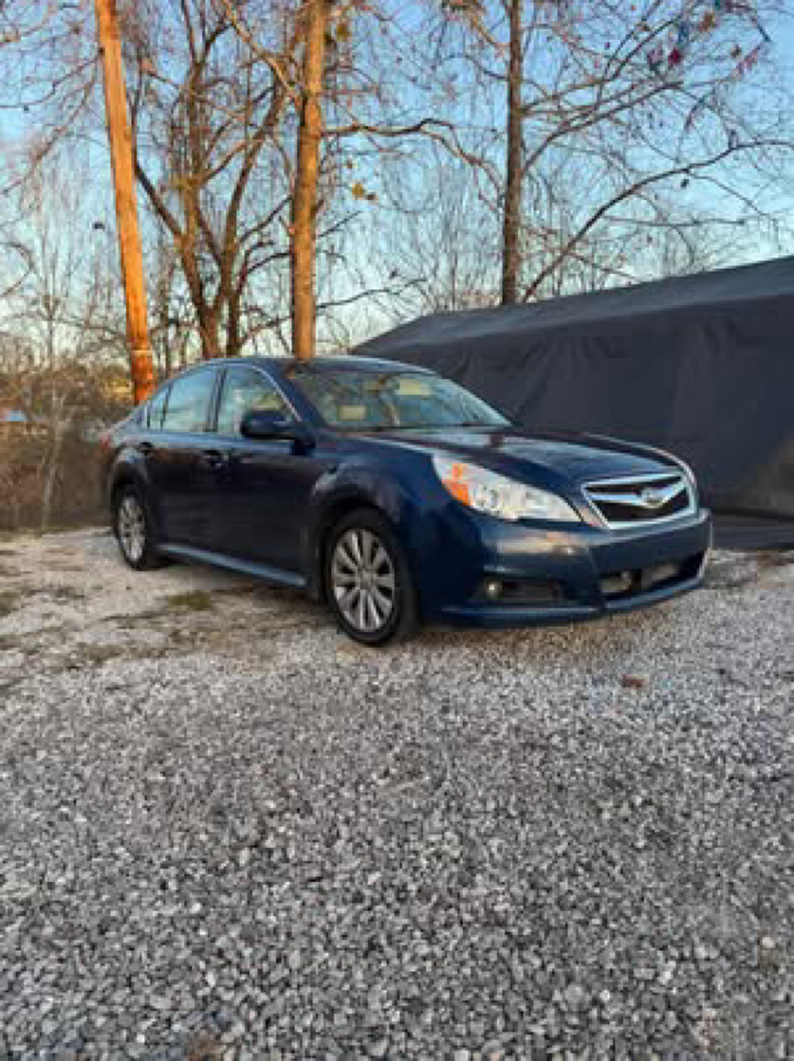 Subaru Legacy 2.5i Limited 2010