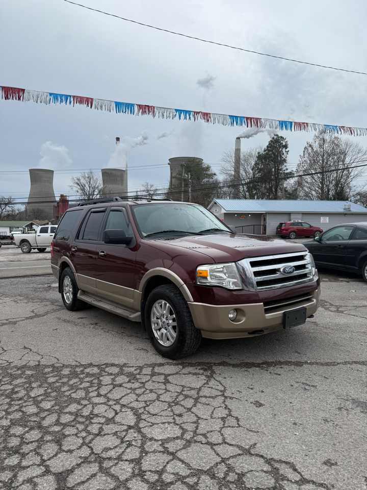 Ford Expedition XLT 4WD 2012