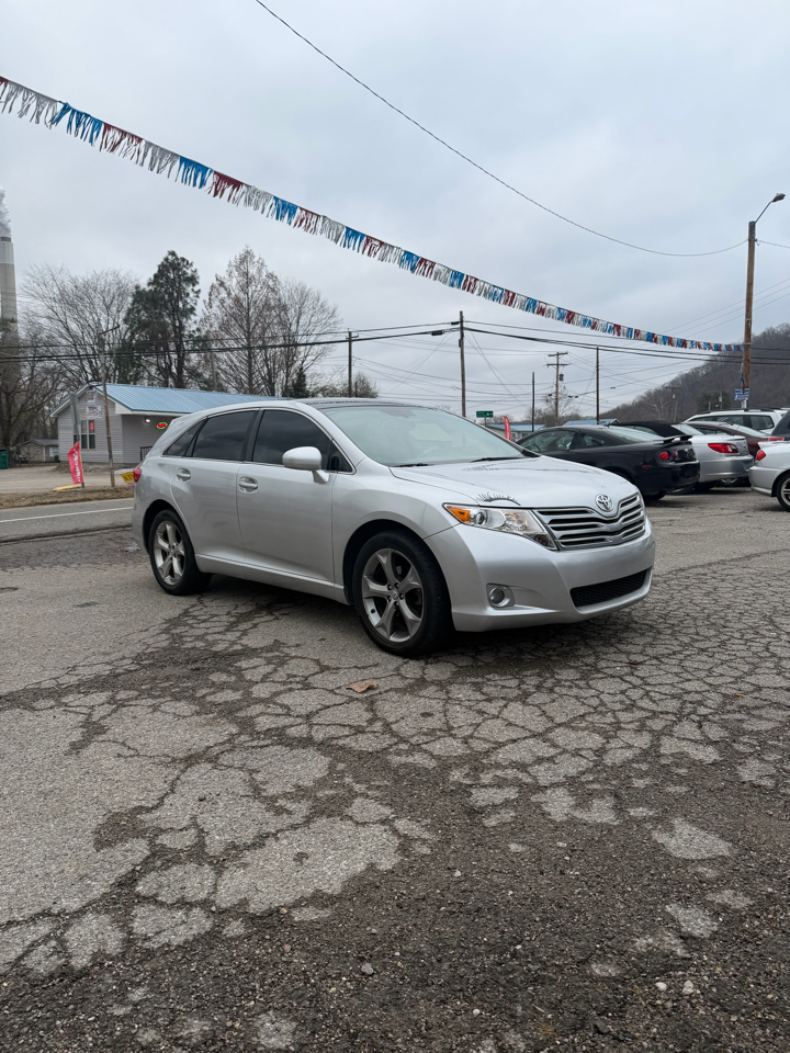 Toyota Venza LE V6 FWD 2012