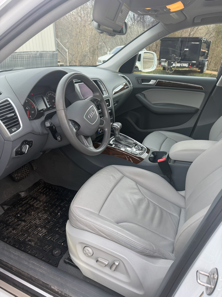 Audi Q5 2.0T Premium Plus quattro 2015