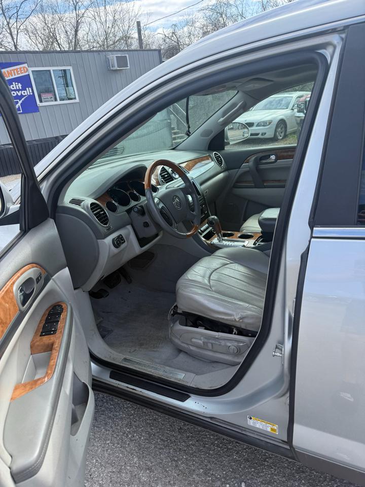 Buick Enclave Premium AWD 2012