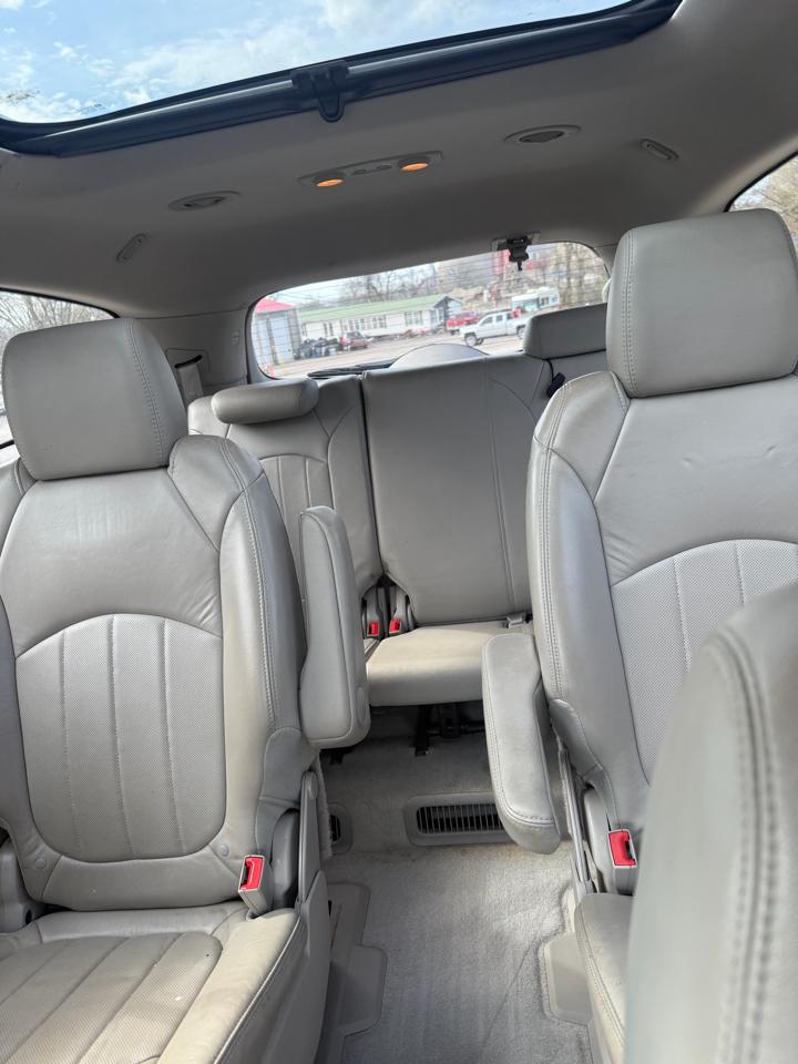 Buick Enclave Premium AWD 2012