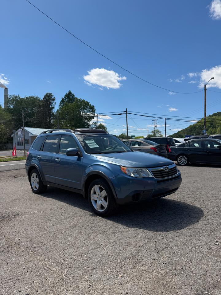 Subaru Forester 2.5X Premium 2010