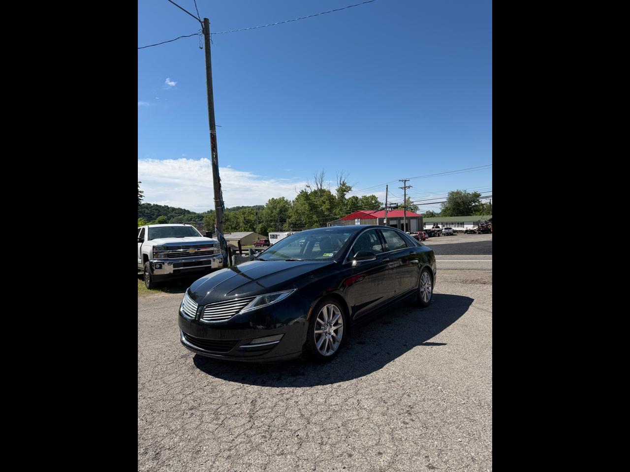 2014 Lincoln MKZ Front Wheel Drive's photo