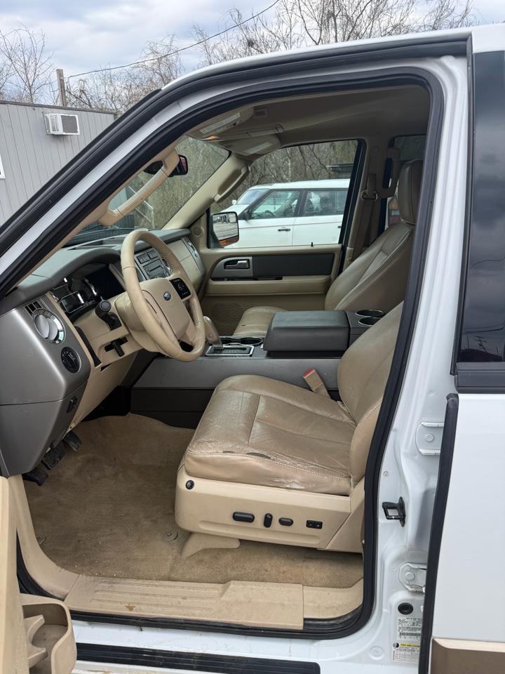 Ford Expedition EL King Ranch 4WD 2012