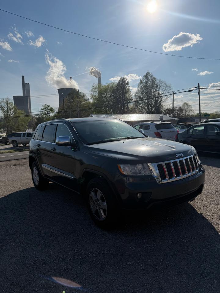 Jeep Grand Cherokee Laredo 4WD 2012