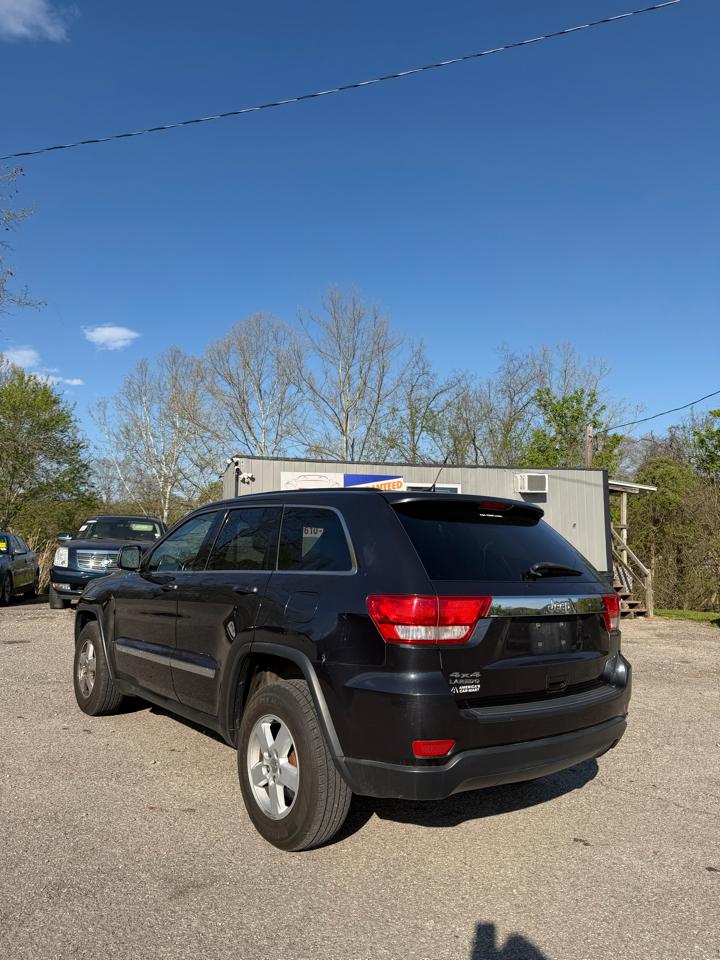 Jeep Grand Cherokee Laredo 4WD 2012