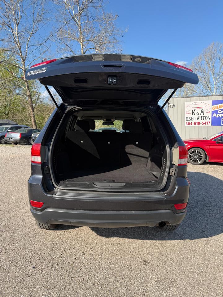 Jeep Grand Cherokee Laredo 4WD 2012