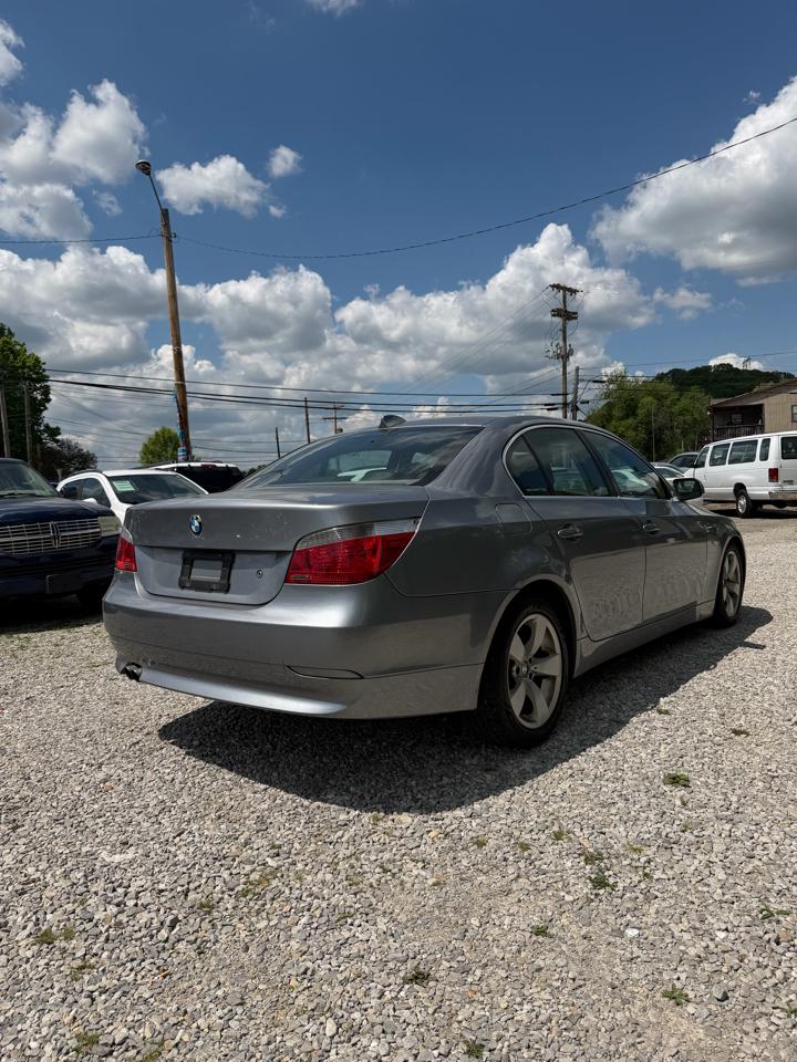 BMW 5-Series 525i 2006