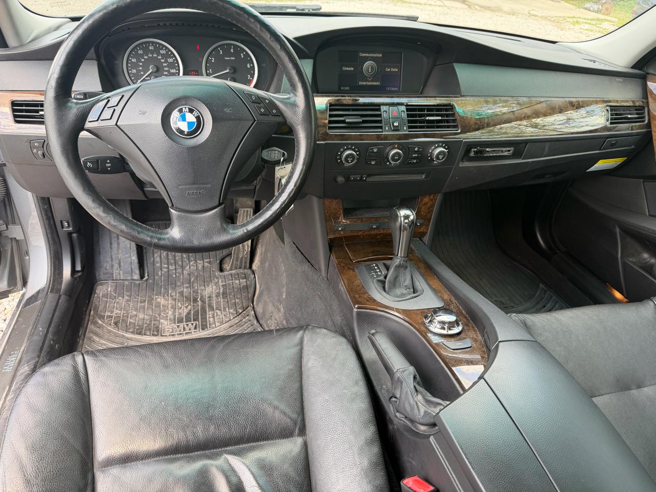 BMW 5-Series 525i 2006