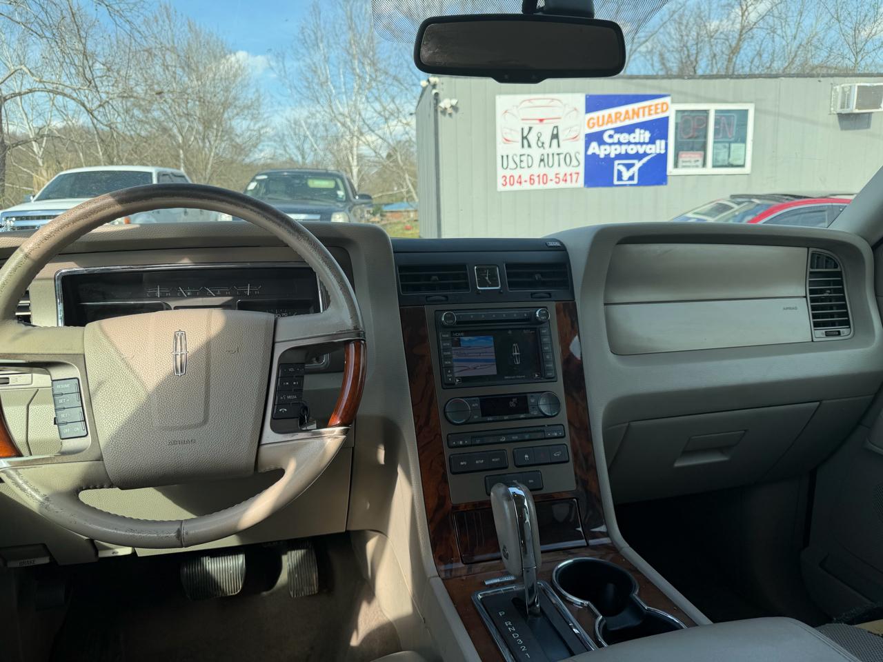 Lincoln Navigator L 4WD 2011