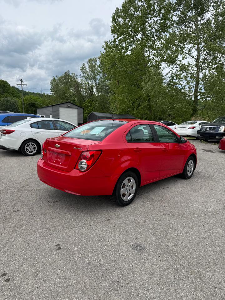 Chevrolet Sonic LS Auto Sedan 2015