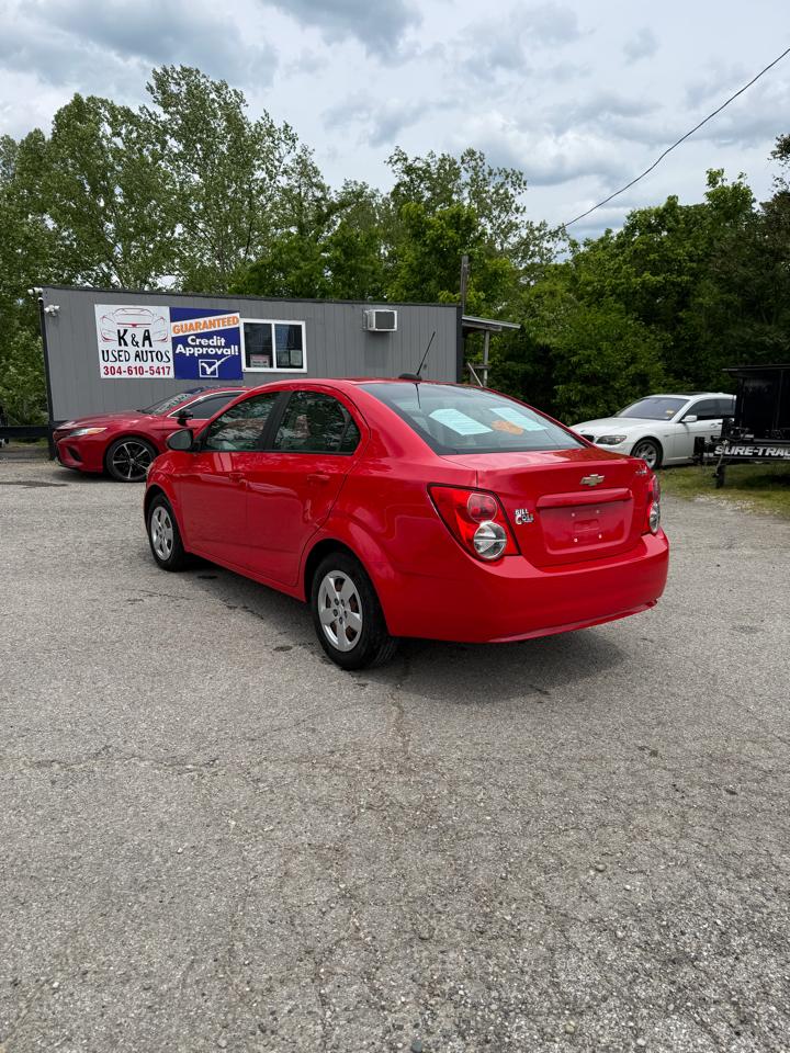 Chevrolet Sonic LS Auto Sedan 2015