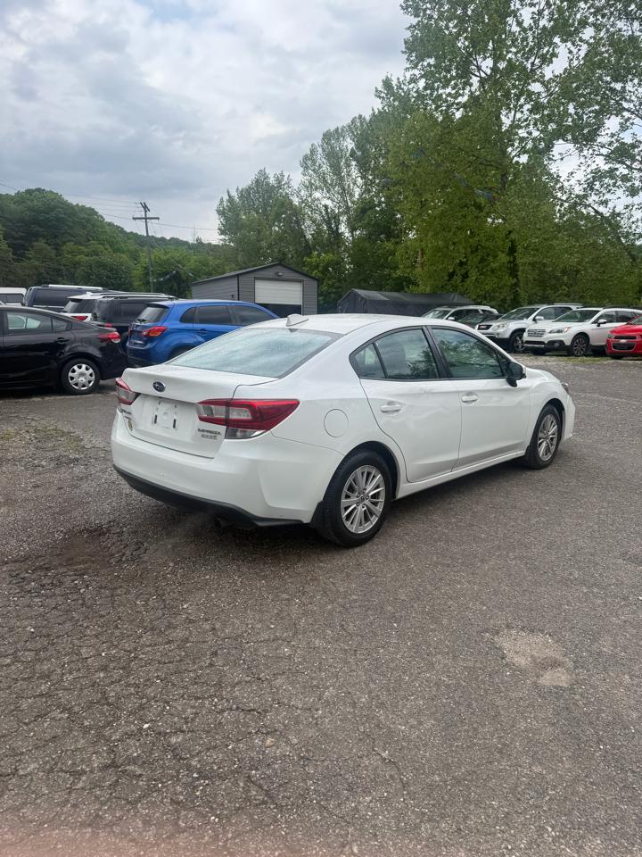 Subaru Impreza 2.0i Premium CVT 4-Door 2017
